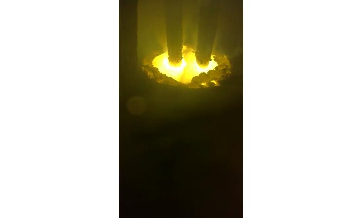 電弧爐冶煉現場視頻