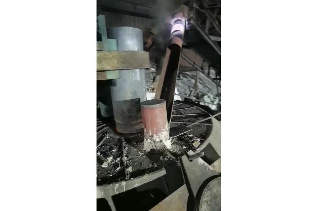 電弧爐冶煉現場視頻