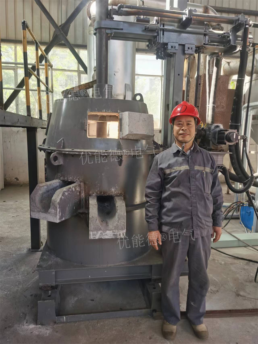 電弧爐的運(yùn)維與效能提升——優(yōu)能德電氣助您降本增效！